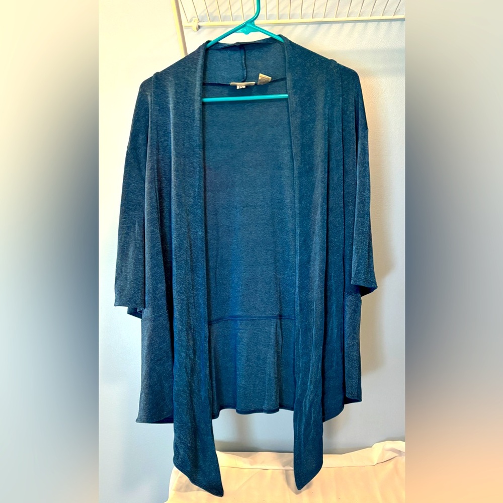 Chico’s Travelers teal short sleeve open cardigan size 3 resort wear layers